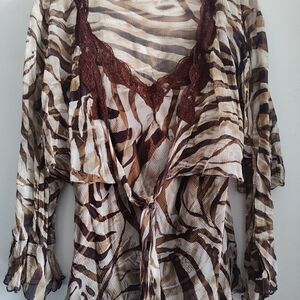 Elegant Zebra Print Blouse with Lace Trim